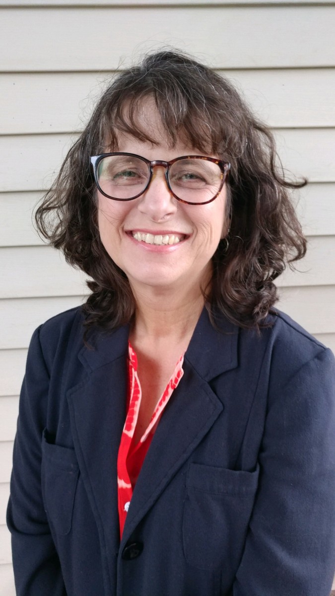 Suzanne Derengowski