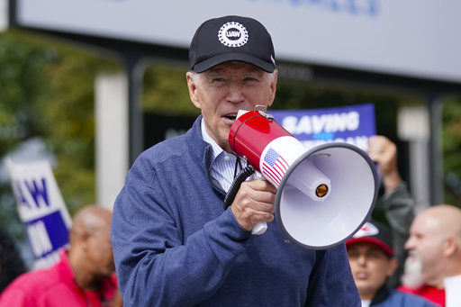 Biden spent weeks of auto strike talks building relationships with UAW leader that have yet to fully come to fruition – The Daily Reporter