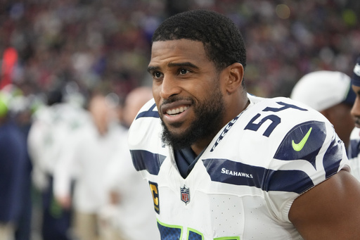 Bobby Wagner didn't consider retiring. But something outside football drew  him to Washington - The Daily Reporter - Greenfield Indiana